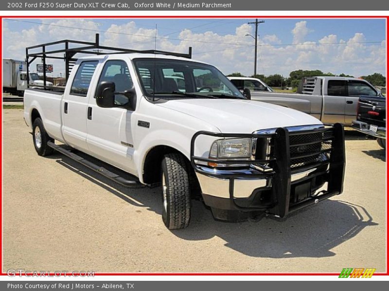 Oxford White / Medium Parchment 2002 Ford F250 Super Duty XLT Crew Cab