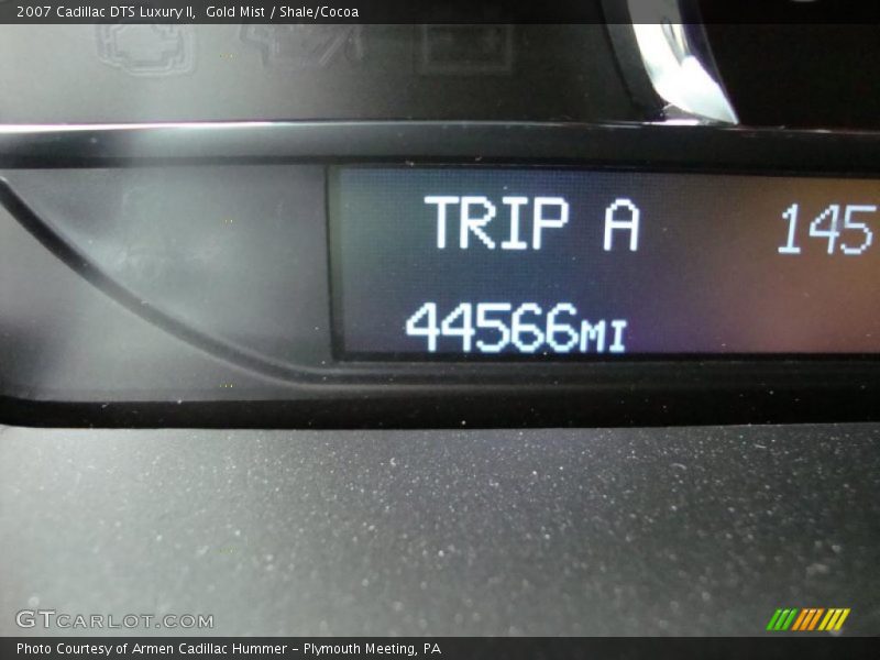 Gold Mist / Shale/Cocoa 2007 Cadillac DTS Luxury II