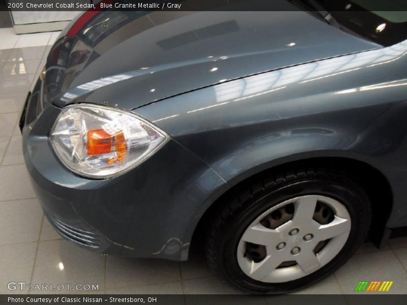 Blue Granite Metallic / Gray 2005 Chevrolet Cobalt Sedan