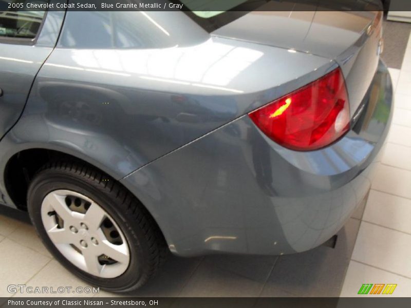 Blue Granite Metallic / Gray 2005 Chevrolet Cobalt Sedan
