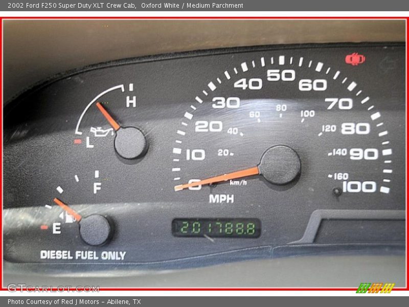 Oxford White / Medium Parchment 2002 Ford F250 Super Duty XLT Crew Cab