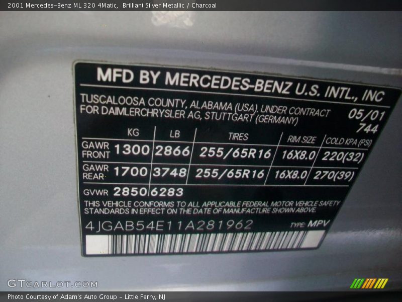 Brilliant Silver Metallic / Charcoal 2001 Mercedes-Benz ML 320 4Matic