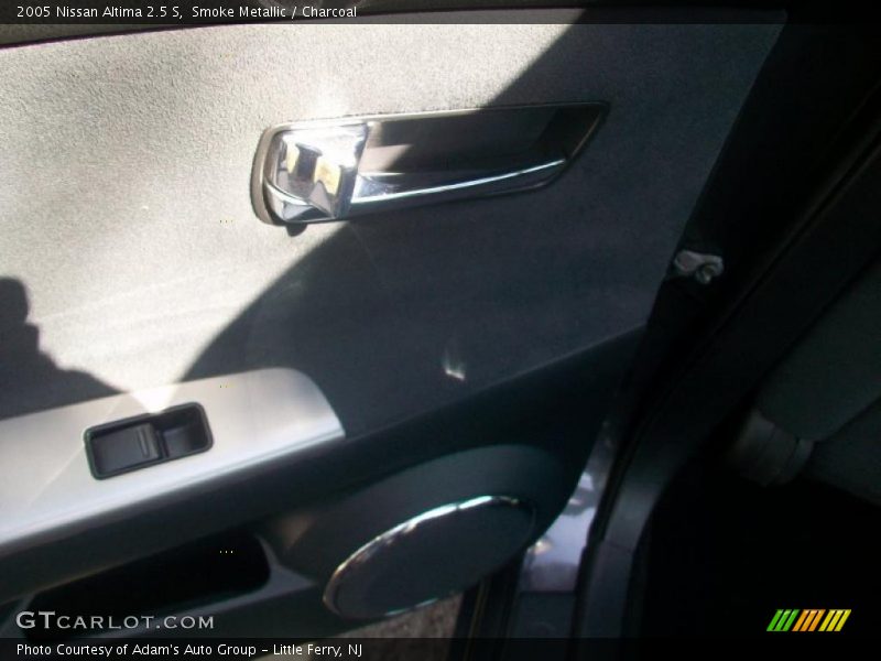 Smoke Metallic / Charcoal 2005 Nissan Altima 2.5 S