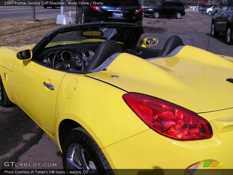 Mean Yellow / Ebony 2007 Pontiac Solstice GXP Roadster