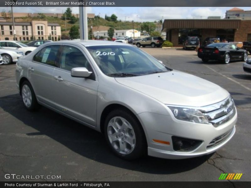 Brilliant Silver Metallic / Charcoal Black 2010 Ford Fusion SE