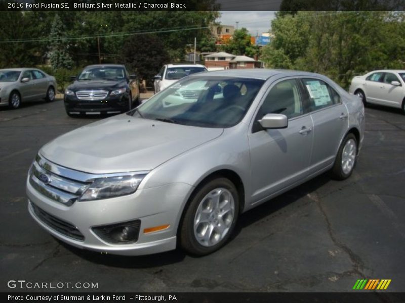 Brilliant Silver Metallic / Charcoal Black 2010 Ford Fusion SE