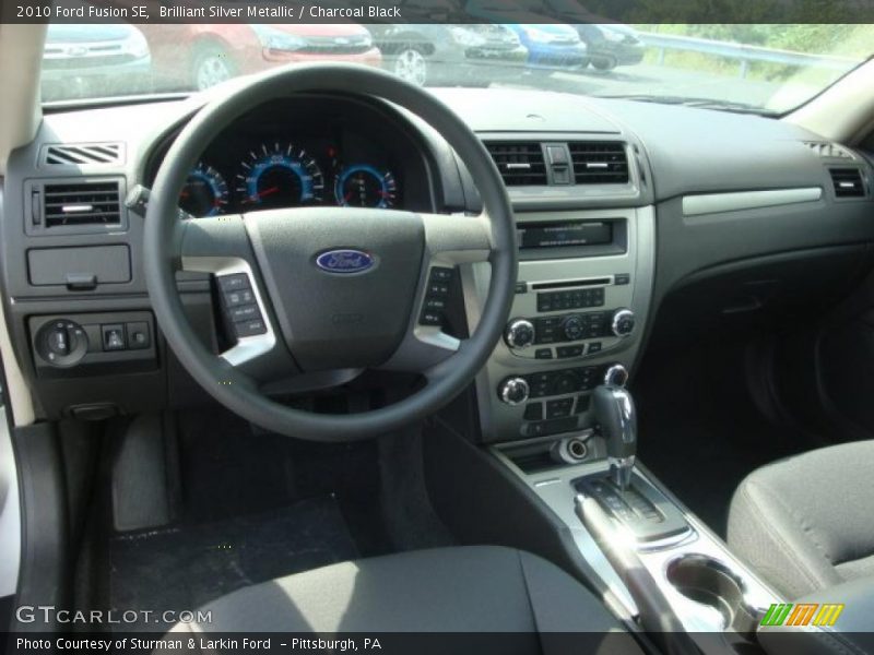 Brilliant Silver Metallic / Charcoal Black 2010 Ford Fusion SE