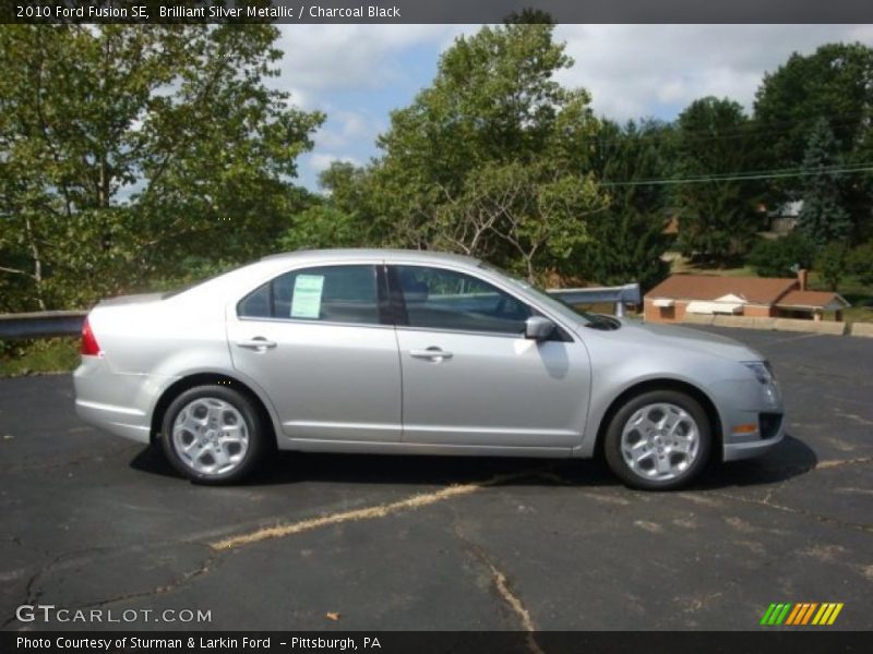 Brilliant Silver Metallic / Charcoal Black 2010 Ford Fusion SE