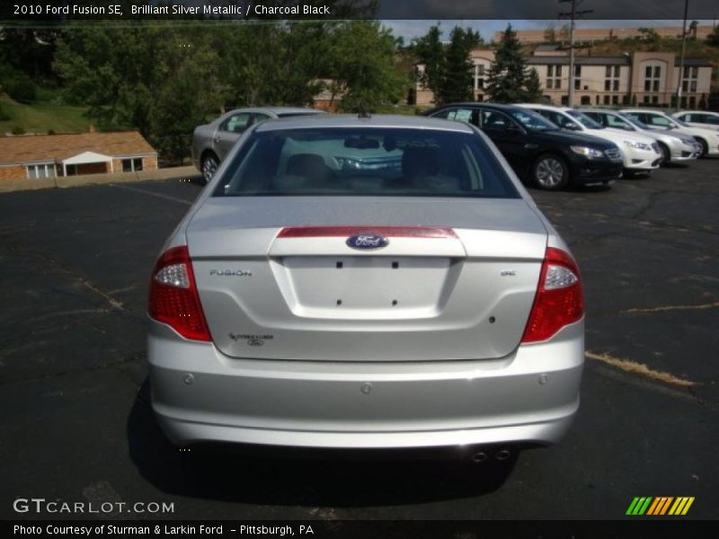 Brilliant Silver Metallic / Charcoal Black 2010 Ford Fusion SE