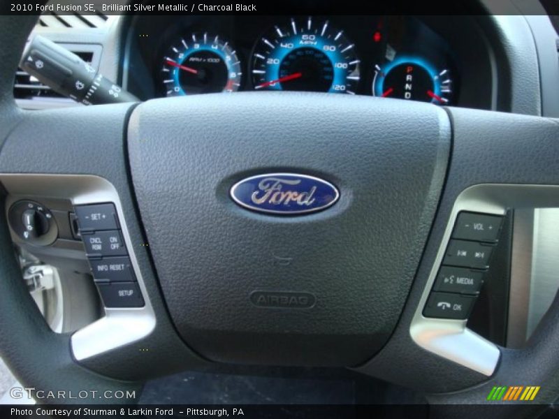 Brilliant Silver Metallic / Charcoal Black 2010 Ford Fusion SE