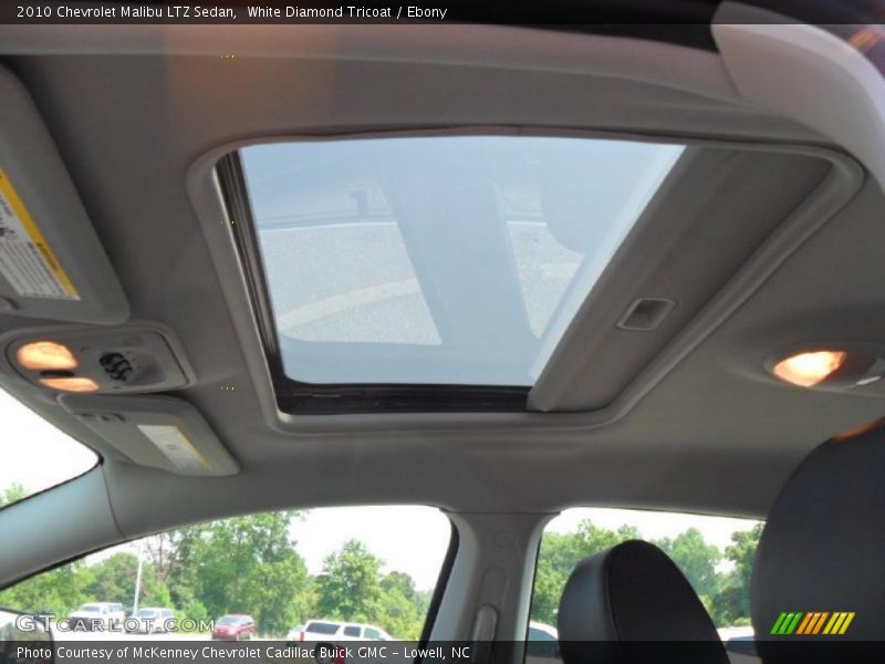 White Diamond Tricoat / Ebony 2010 Chevrolet Malibu LTZ Sedan