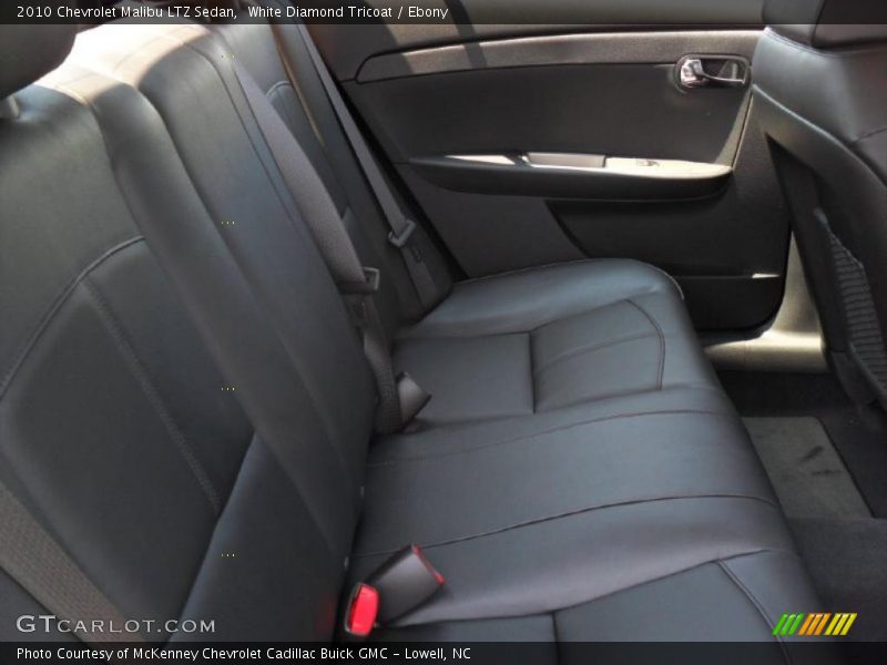 White Diamond Tricoat / Ebony 2010 Chevrolet Malibu LTZ Sedan