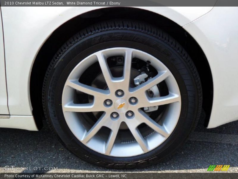 White Diamond Tricoat / Ebony 2010 Chevrolet Malibu LTZ Sedan