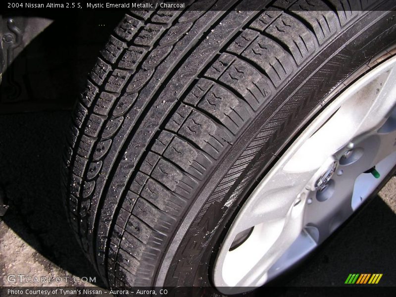 Mystic Emerald Metallic / Charcoal 2004 Nissan Altima 2.5 S