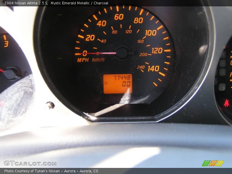 Mystic Emerald Metallic / Charcoal 2004 Nissan Altima 2.5 S