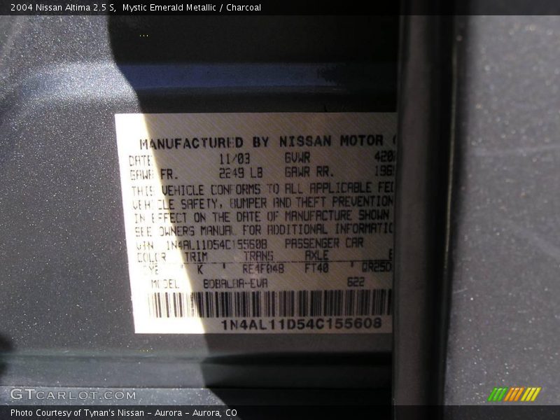 Mystic Emerald Metallic / Charcoal 2004 Nissan Altima 2.5 S