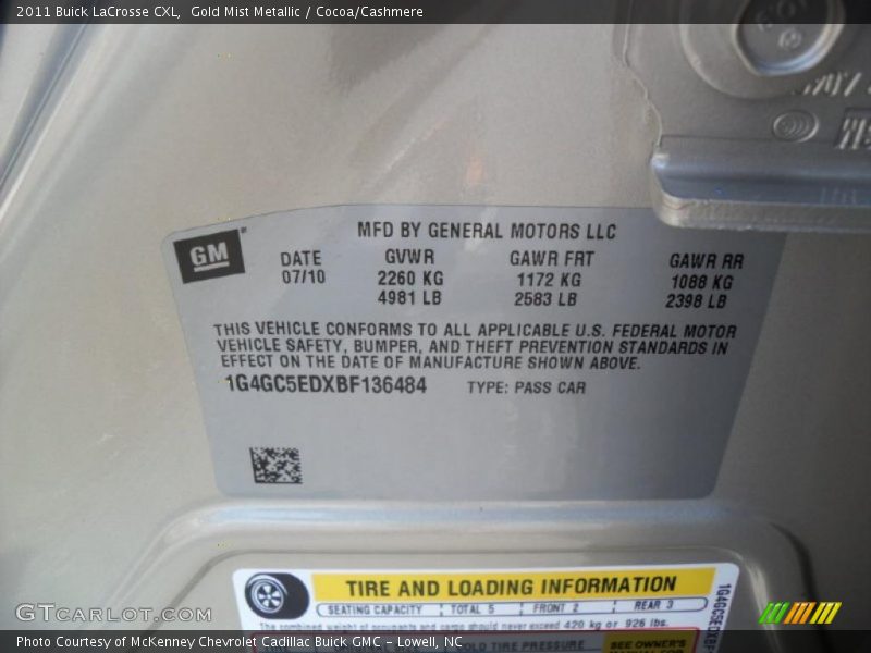Gold Mist Metallic / Cocoa/Cashmere 2011 Buick LaCrosse CXL