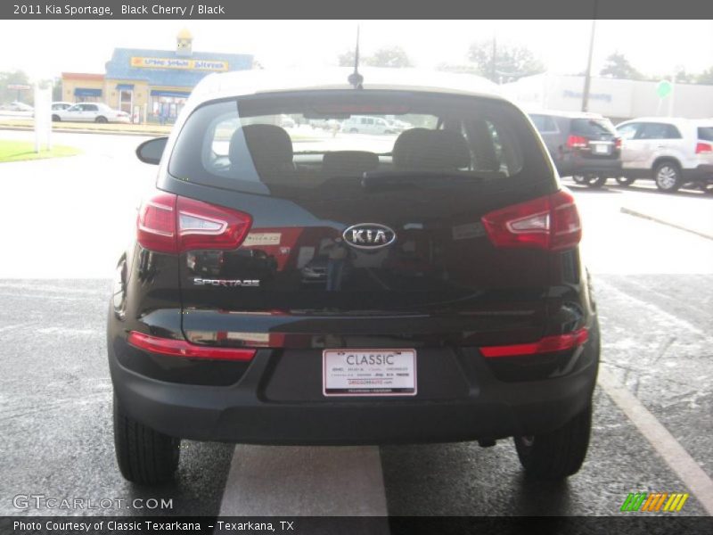 Black Cherry / Black 2011 Kia Sportage