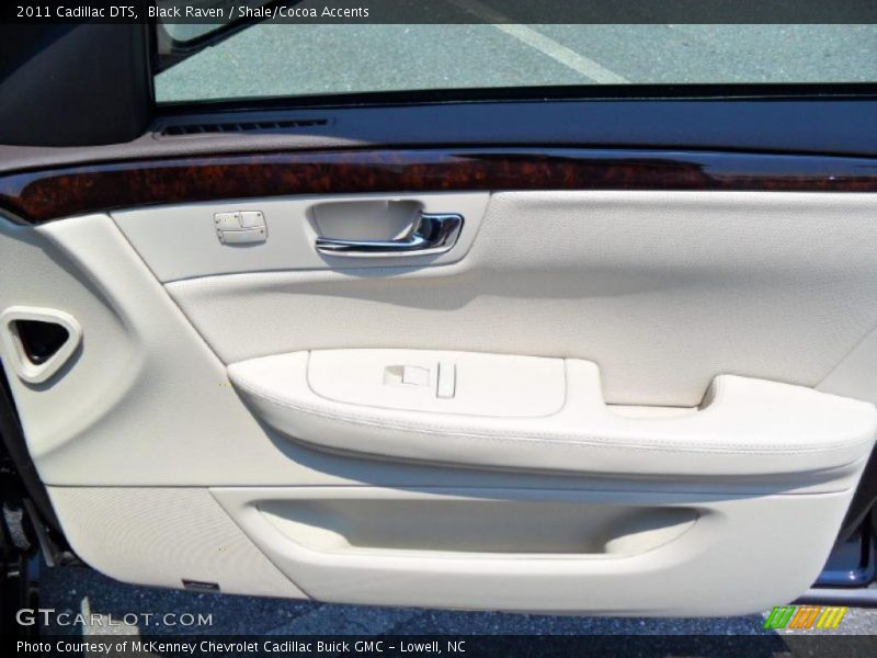 Black Raven / Shale/Cocoa Accents 2011 Cadillac DTS
