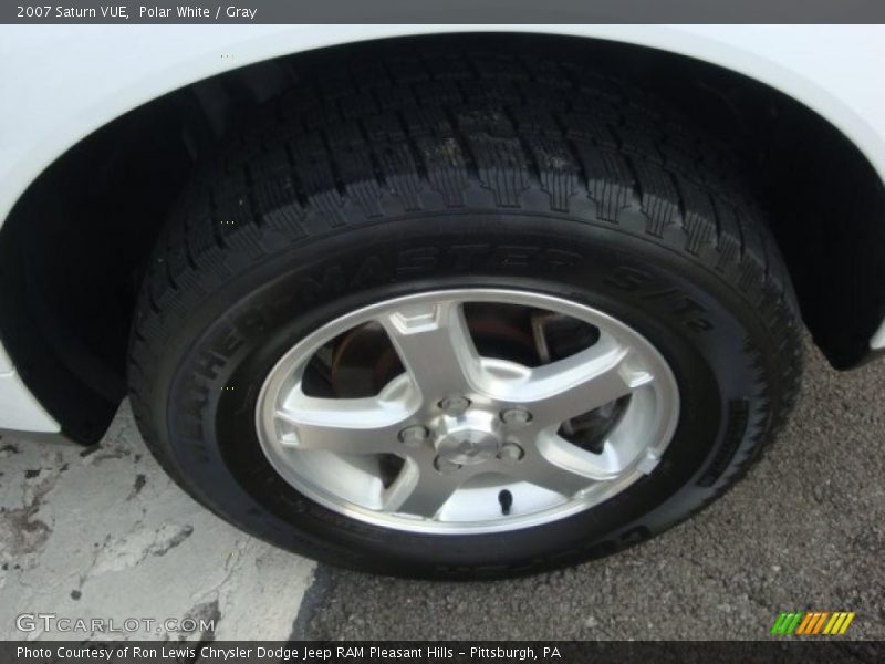 Polar White / Gray 2007 Saturn VUE