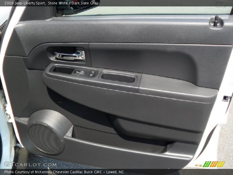 Stone White / Dark Slate Gray 2009 Jeep Liberty Sport