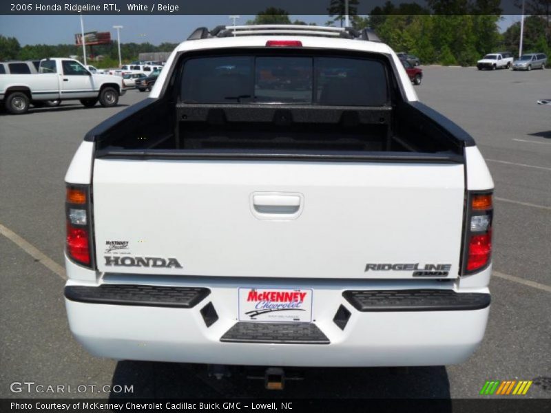 White / Beige 2006 Honda Ridgeline RTL