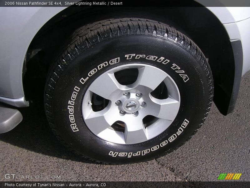 Silver Lightning Metallic / Desert 2006 Nissan Pathfinder SE 4x4