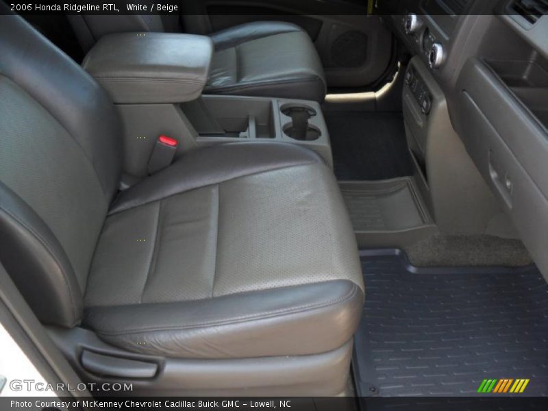 White / Beige 2006 Honda Ridgeline RTL