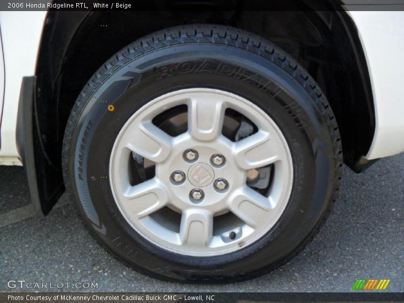 White / Beige 2006 Honda Ridgeline RTL