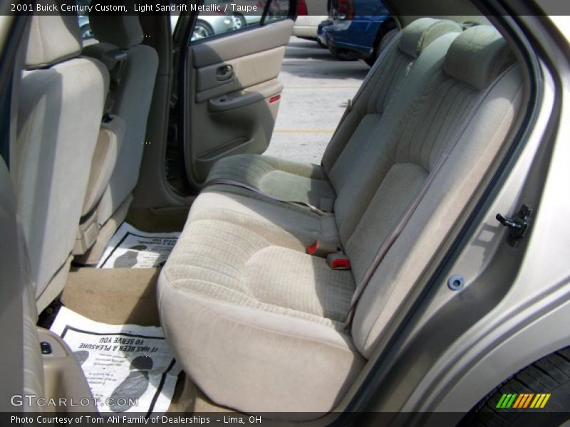 Light Sandrift Metallic / Taupe 2001 Buick Century Custom