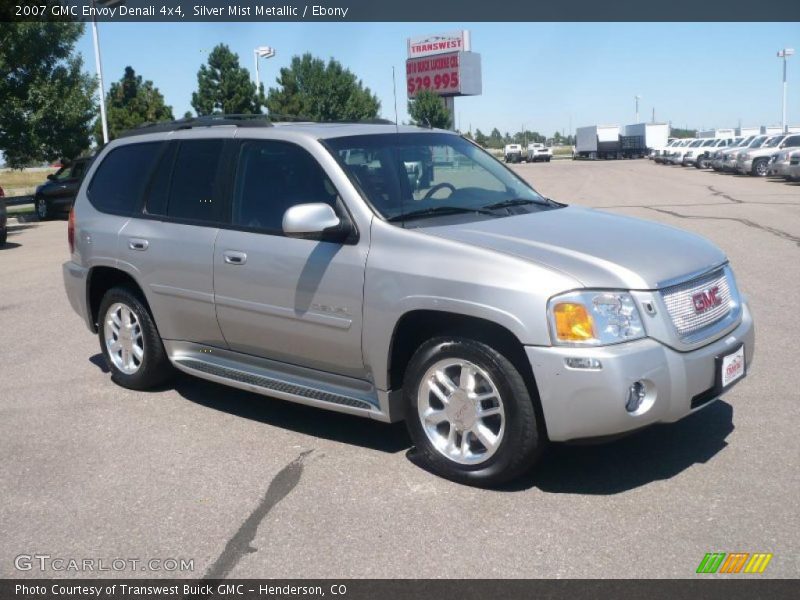Silver Mist Metallic / Ebony 2007 GMC Envoy Denali 4x4