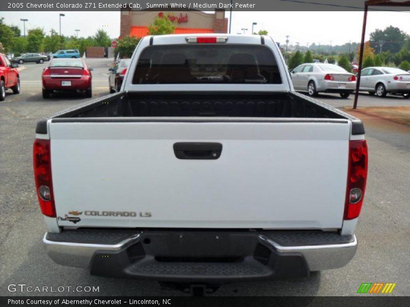 Summit White / Medium Dark Pewter 2005 Chevrolet Colorado Z71 Extended Cab