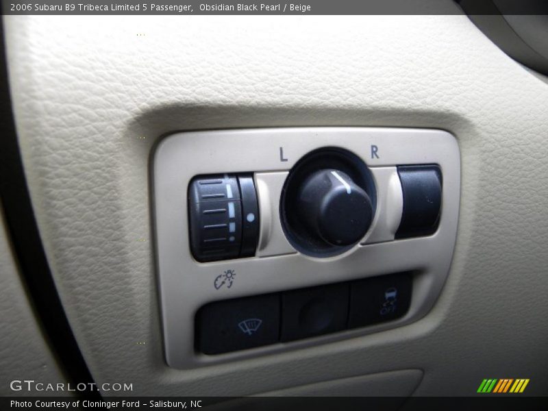 Obsidian Black Pearl / Beige 2006 Subaru B9 Tribeca Limited 5 Passenger