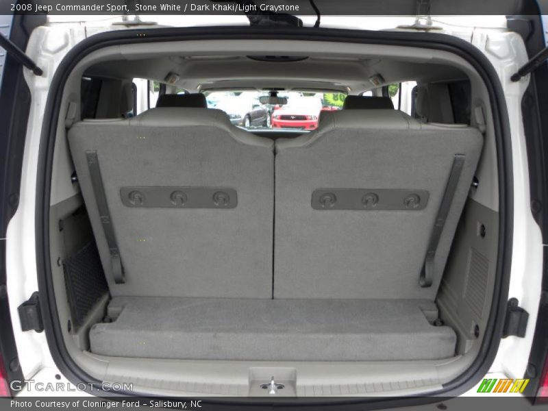 Stone White / Dark Khaki/Light Graystone 2008 Jeep Commander Sport