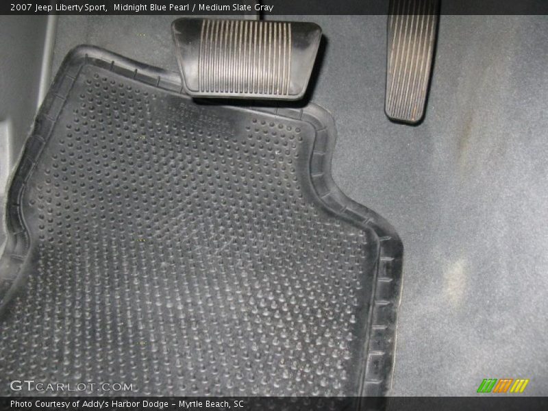 Midnight Blue Pearl / Medium Slate Gray 2007 Jeep Liberty Sport