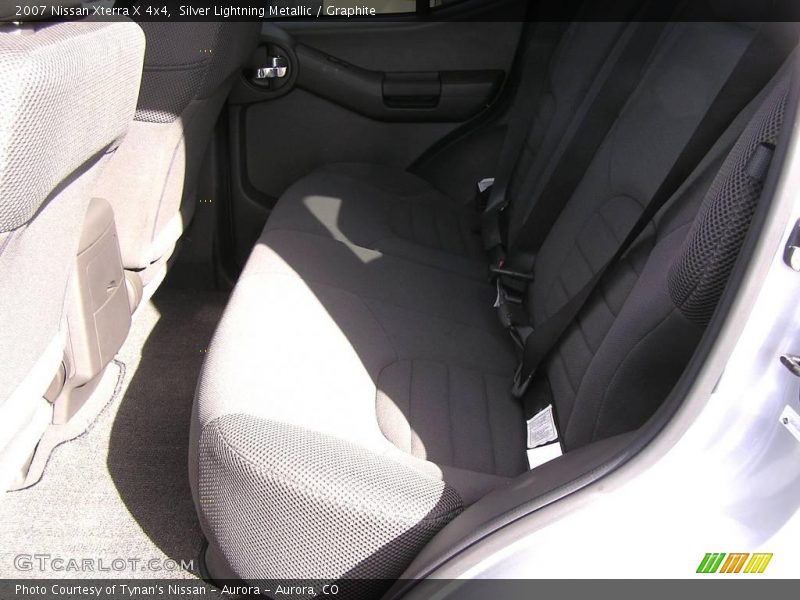 Silver Lightning Metallic / Graphite 2007 Nissan Xterra X 4x4