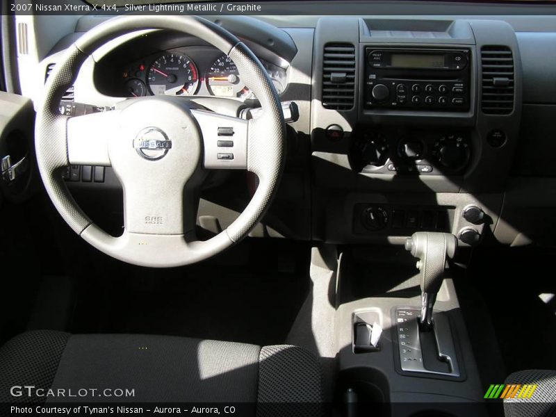 Silver Lightning Metallic / Graphite 2007 Nissan Xterra X 4x4