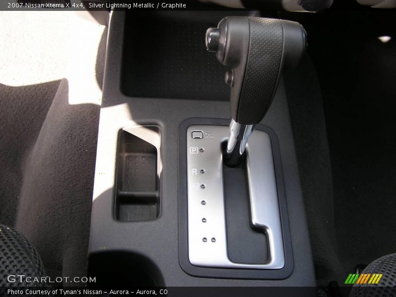 Silver Lightning Metallic / Graphite 2007 Nissan Xterra X 4x4