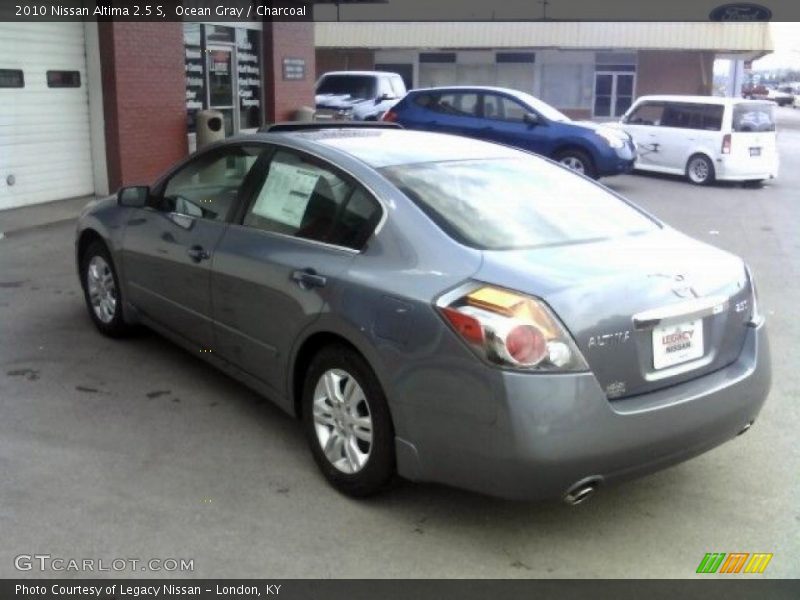 Ocean Gray / Charcoal 2010 Nissan Altima 2.5 S