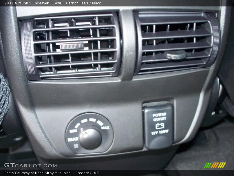 Carbon Pearl / Black 2011 Mitsubishi Endeavor SE AWD
