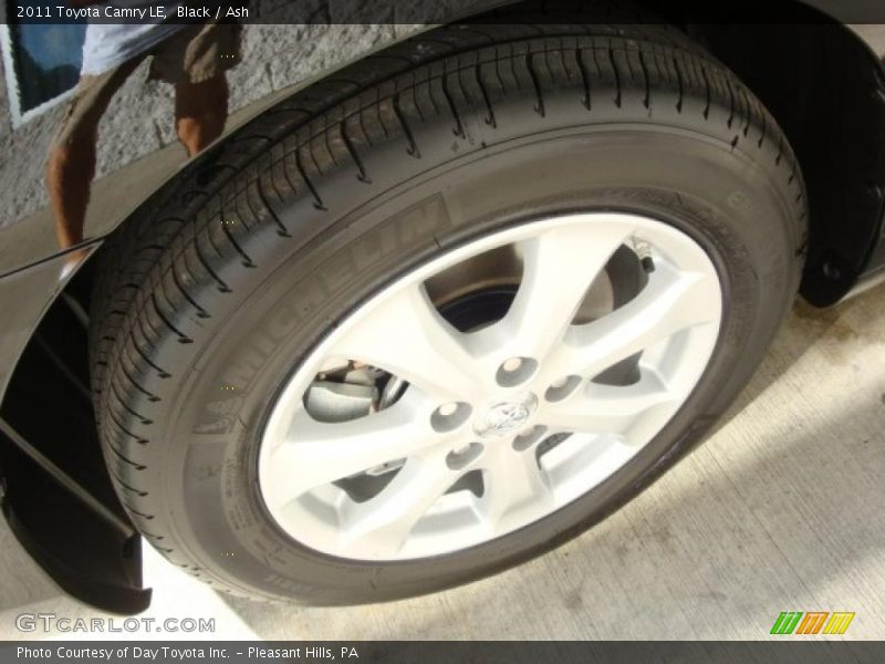 Black / Ash 2011 Toyota Camry LE