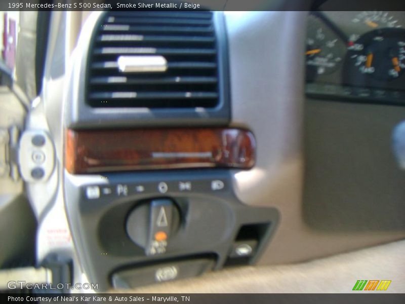 Smoke Silver Metallic / Beige 1995 Mercedes-Benz S 500 Sedan