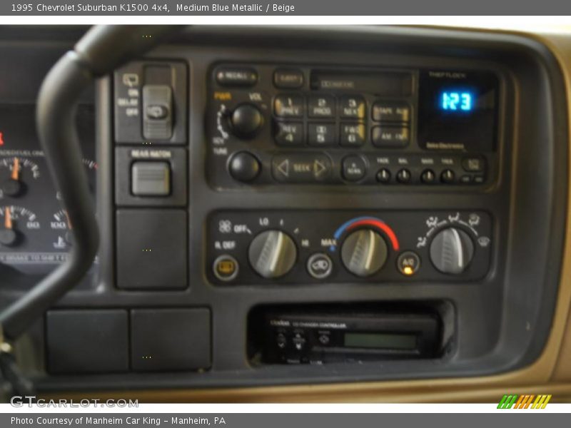 Medium Blue Metallic / Beige 1995 Chevrolet Suburban K1500 4x4
