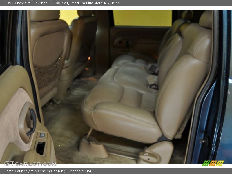 Medium Blue Metallic / Beige 1995 Chevrolet Suburban K1500 4x4