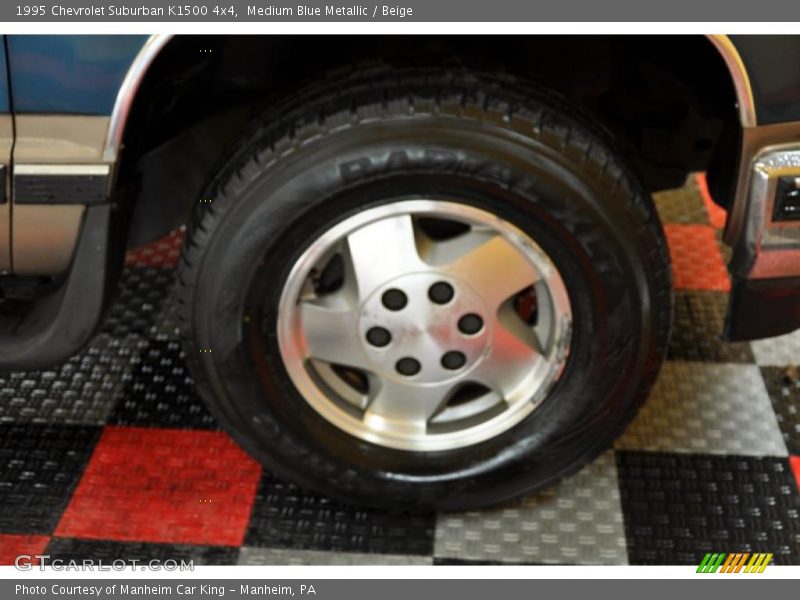 Medium Blue Metallic / Beige 1995 Chevrolet Suburban K1500 4x4