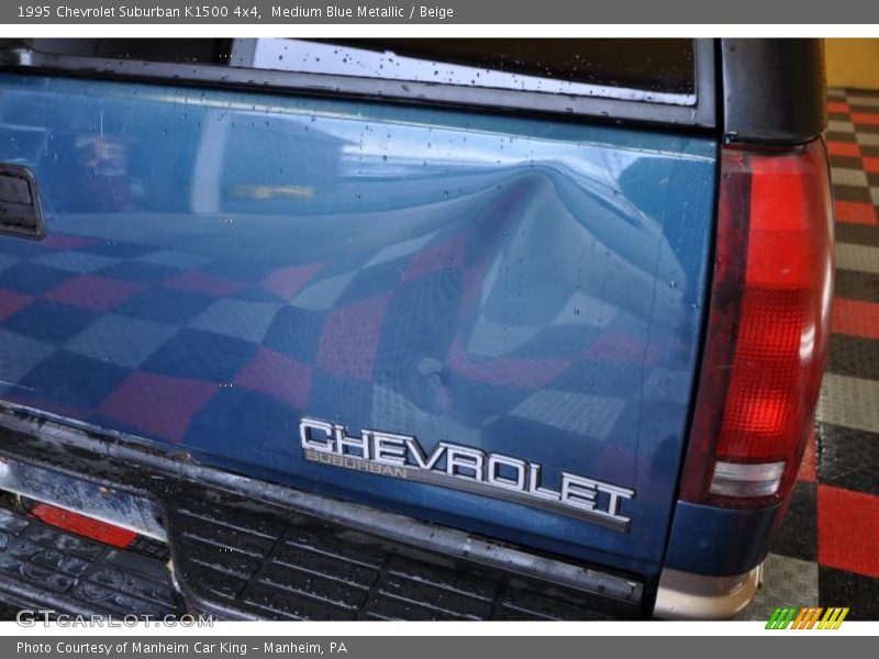 Medium Blue Metallic / Beige 1995 Chevrolet Suburban K1500 4x4