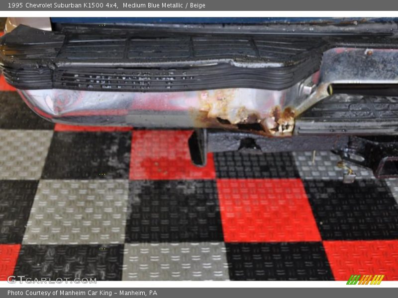 Medium Blue Metallic / Beige 1995 Chevrolet Suburban K1500 4x4