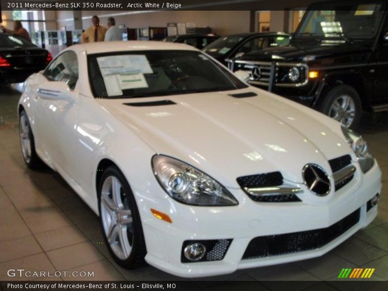 Arctic White / Beige 2011 Mercedes-Benz SLK 350 Roadster