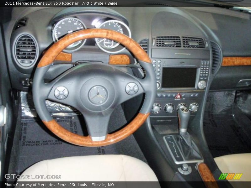 Arctic White / Beige 2011 Mercedes-Benz SLK 350 Roadster