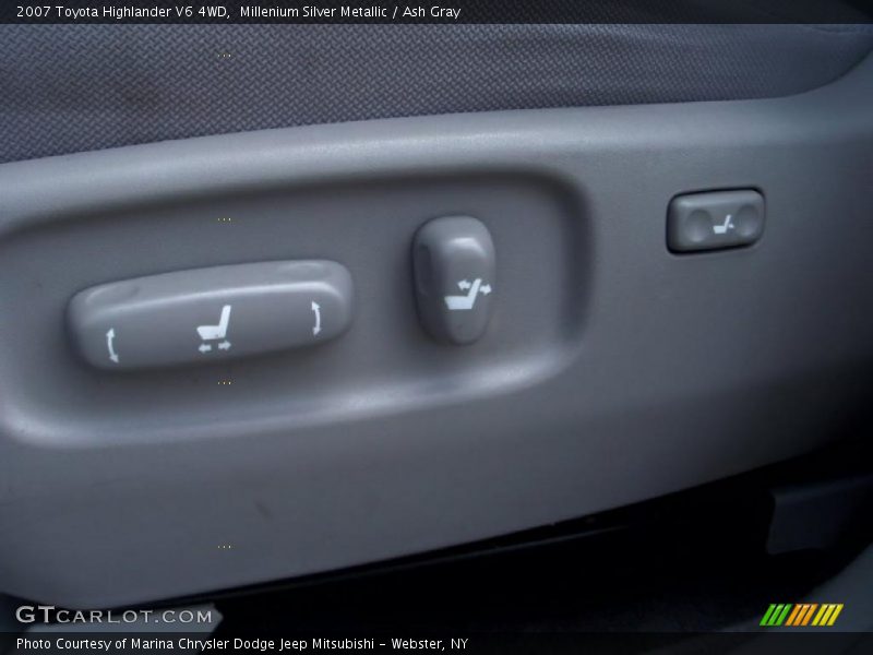 Millenium Silver Metallic / Ash Gray 2007 Toyota Highlander V6 4WD